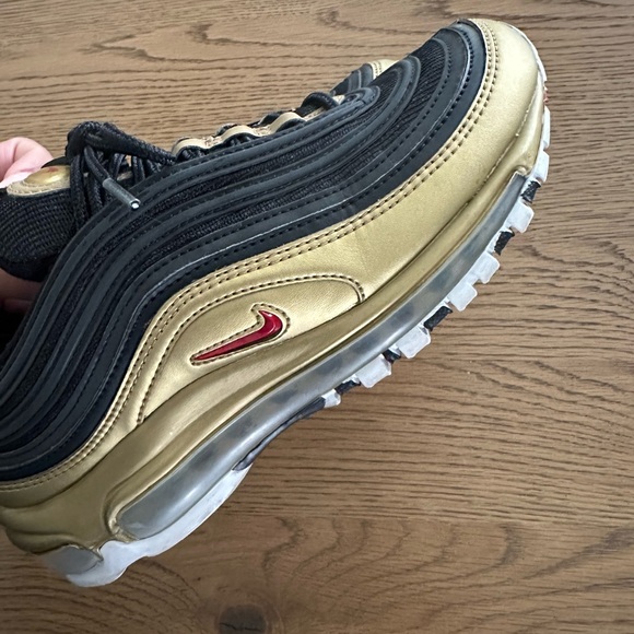 Nike air max 97 Qs black and metallic gold / red check size 6 men’s/ women’s 7.5 - Picture 2 of 7